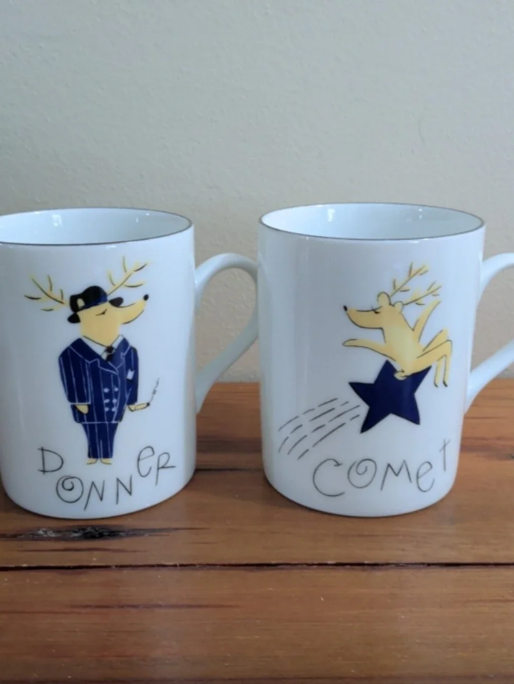 Pottery Barn Porcelain Reindeer Mugs Retired Set